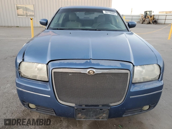 2007 Chrysler 300 Signature with VIN 2C3KA53G97H737803, listed as a Copart auction lot 88790885 with 188,023 mi miles and Clean Title. Bid and sale history available at carsss.com. Image 5.