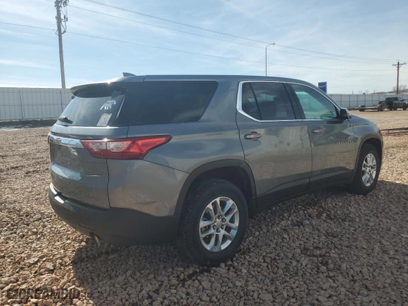 2018 Chevrolet Traverse LS with VIN 1GNERFKW6JJ110988, listed as a Copart auction lot 48523955 with 62,211 mi miles and Salvage Title. Bid and sale history available at carsss.com. Image 3.