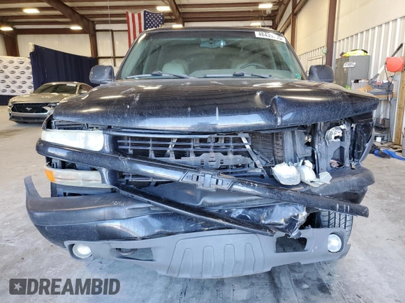 2002 Chevrolet Tahoe Z71 with VIN 1GNEK13Z12R219197, listed as a Copart auction lot 48439735 with 231,564 mi miles and Salvage Title. Bid and sale history available at carsss.com. Image 5.