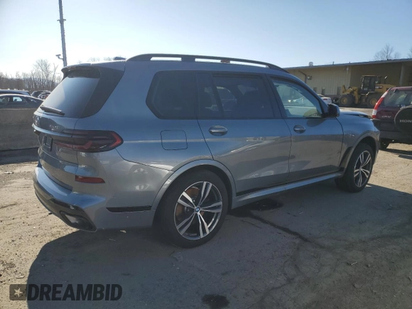 2025 BMW X7 xDrive40i with VIN 5UX23EM02S9W30056, listed as a Copart auction lot 50580665 with 0 mi miles and Salvage Title. Bid and sale history available at carsss.com. Image 3.
