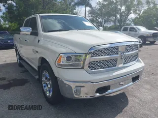 2018 Ram 1500 Laramie с VIN 1C6RR7NM3JS252825, выставлен на аукционе IAAI как лот 42473453 с пробегом Не указан миль и . История ставок и продаж доступна на DreamBid. Изображение 1.