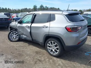 2023 Jeep Compass Latitude Lux с VIN 3C4NJDFN4PT558945, выставлен на аукционе IAAI как лот 41855576 с пробегом 9 375 миль миль и . История ставок и продаж доступна на DreamBid. Изображение 3.