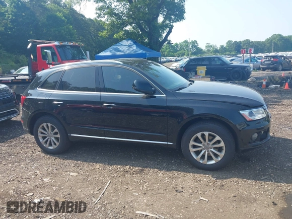 2016 Audi Q5 Premium z VIN WA1C2AFP5GA051381, wystawiony jako IAAI lot #42559055 z przebiegiem 132 841 mil mil oraz . Historia ofert i sprzedaży dostępna na DreamBid. Obrazek 13.