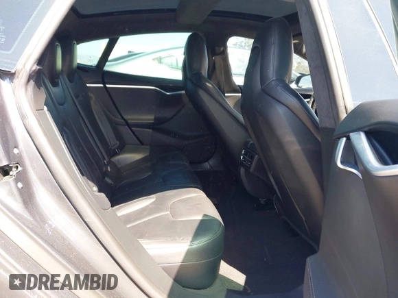 2014 Tesla Model S 60 с VIN 5YJSA1H15EFP65285, выставлен на аукционе IAAI как лот 42297394 с пробегом 178 866 миль миль и . История ставок и продаж доступна на DreamBid. Изображение 8.