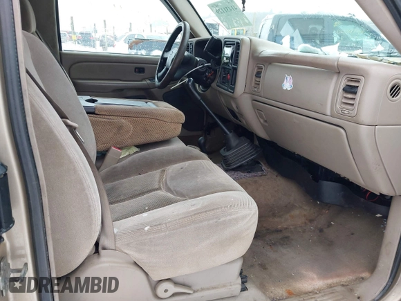 2005 Chevrolet Silverado 1500 with VIN 1GCEK19V75E150685, listed as a IAAI auction lot 41431129 with 254,224 mi miles. Bid and sale history available at carsss.com. Image 5.