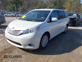 2014 Toyota Sienna Ltd with VIN 5TDDK3DC0ES090160, listed as a IAAI auction lot 41763998 with 160,508 mi miles. Bid and sale history available at carsss.com. Image 22.