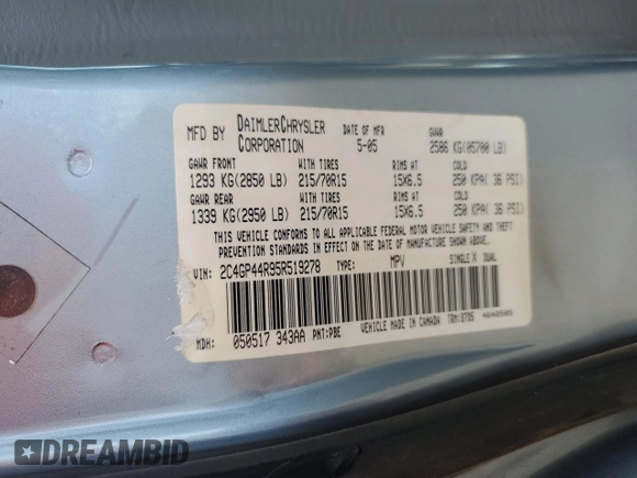 2005 Chrysler Town & Country LX z VIN 2C4GP44R95R519278, wystawiony jako Copart lot #57036085 z przebiegiem 202 229 mil mil oraz Szkoda całkowita • Salvage title. Historia ofert i sprzedaży dostępna na DreamBid. Obrazek 14.