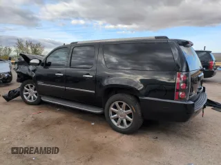 2011 GMC Yukon XL Denali z VIN 1GKS2MEF7BR367696, wystawiony jako Copart lot #51242205 z przebiegiem 172 519 mil mil oraz Szkody całkowita. Historia ofert i sprzedaży dostępna na DreamBid. Obrazek 2.