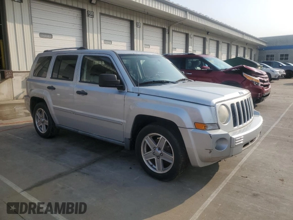 2008 Jeep Patriot Limited with VIN 1J8FF48W78D686169, listed as a Copart auction lot 60756965 with 142,440 mi miles and Clean title. Bid and sale history available at DreamBid. Image 4.