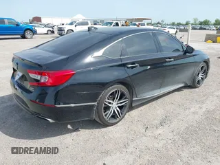 2021 Honda Accord Touring z VIN 1HGCV2F91MA005385, wystawiony jako IAAI lot #42004110 z przebiegiem 108 328 mil mil oraz . Historia ofert i sprzedaży dostępna na DreamBid. Obrazek 4.