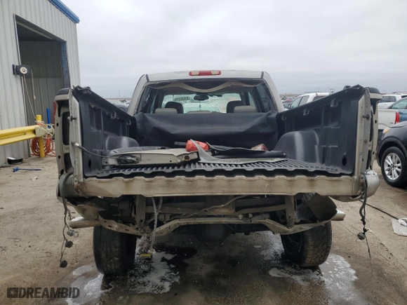 2006 Chevrolet Silverado 1500 LT2 with VIN 2GCEC13T261146342, listed as a Copart auction lot 85500374 with 0 mi miles and Salvage Title. Bid and sale history available at carsss.com. Image 6.