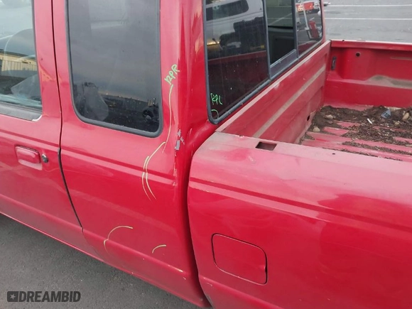 1998 Ford Ranger XL with VIN 1FTYR14C0WPB33327, listed as a IAAI auction lot 41412384 with 210,313 mi miles. Bid and sale history available at carsss.com. Image 13.