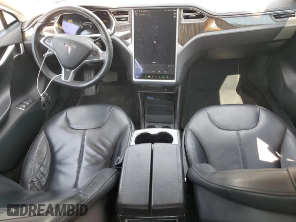 2013 Tesla Model S z VIN 5YJSA1CNXDFP18794, wystawiony jako Copart lot #65090105 z przebiegiem 168 102 mil mil oraz Czysty tytuł • Clean title. Historia ofert i sprzedaży dostępna na DreamBid. Obrazek 8.