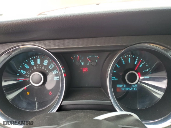 2014 Ford Mustang V6 with VIN 1ZVBP8AM4E5237943, listed as a Copart auction lot 48050815 with 121,594 mi miles and Salvage Title. Bid and sale history available at carsss.com. Image 9.
