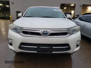 2013 Toyota Highlander Hybrid Limited with VIN JTEDC3EH9D2014297, listed as a Copart auction lot 84875994 with 171,150 mi miles and Salvage Title. Bid and sale history available at carsss.com. Image 5.