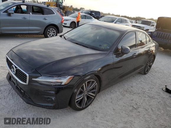 2020 Volvo S60 R-Design with VIN 7JR102FM3LG072611, listed as a Copart auction lot 76905744 with 0 mi miles and Non Repairable. Bid and sale history available at carsss.com. Image 1.