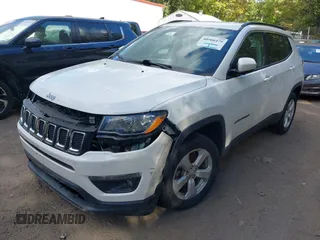 2020 Jeep Compass Latitude z VIN 3C4NJDBB9LT150382, wystawiony jako IAAI lot #40566479 z przebiegiem 64 336 mil mil oraz . Historia ofert i sprzedaży dostępna na DreamBid. Obrazek 17.
