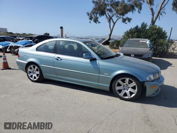 2003 BMW 3 Series 325Ci with VIN WBABN33423PG60319, listed as a Copart auction lot 55254215 with 138,800 mi miles and Clean Title. Bid and sale history available at carsss.com. Image 4.