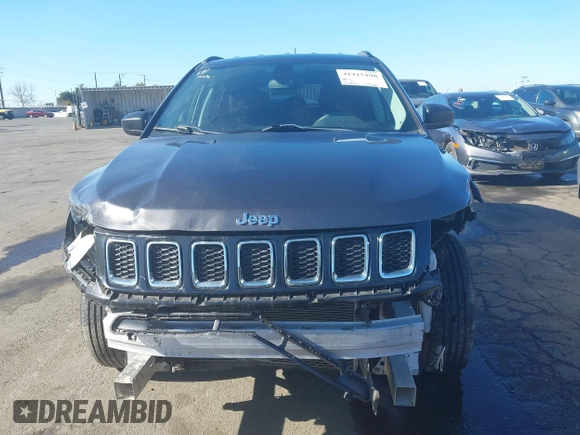 2021 Jeep Compass Sport с VIN 3C4NJCAB5MT572145, выставлен на аукционе IAAI как лот 41415198 с пробегом 27 186 миль миль и . История ставок и продаж доступна на DreamBid. Изображение 13.