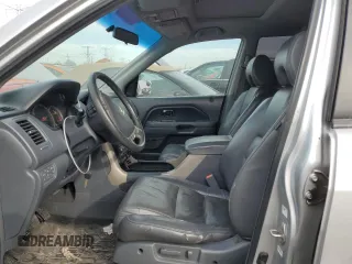 2006 Honda Pilot EX-L with VIN 2HKYF18706H556555, listed as a Copart auction lot 42933585 with 132,080 mi miles and Salvage Title. Bid and sale history available at DreamBid. Image 7.