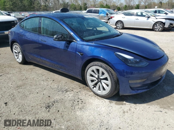 2022 Tesla Model 3 with VIN 5YJ3E1EA1NF370825, listed as a Copart auction lot 51017325 with 95,978 mi miles and Salvage Title. Bid and sale history available at carsss.com. Image 4.