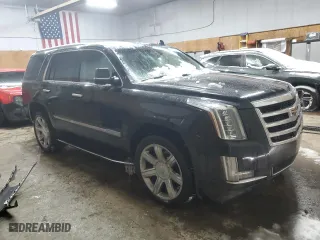 2018 Cadillac Escalade Luxury with VIN 1GYS4BKJ6JR283994, listed as a Copart auction lot 44043235 with 186,546 mi miles and Clean Title. Bid and sale history available at carsss.com. Image 4.