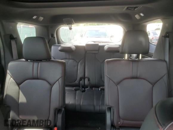 2025 Honda Pilot Black Edition with VIN 5FNYG1H9XSB009137, listed as a Copart auction lot 70259044 with 2,839 mi miles and Salvage Title. Bid and sale history available at carsss.com. Image 10.
