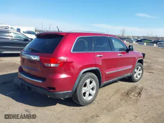 2012 Jeep Grand Cherokee Limited with VIN 1C4RJFBG1CC155449, listed as a IAAI auction lot 41845977 with 135,103 mi miles. Bid and sale history available at carsss.com. Image 4.