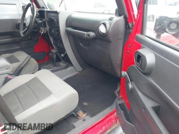 2008 Jeep Wrangler Unlimited X with VIN 1J4GA39138L550936, listed as a IAAI auction lot 41333939 with 181,936 mi miles and . Bid and sale history available at DreamBid. Image 5.