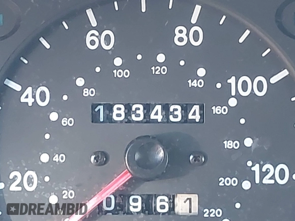 2001 Kia Sephia z VIN KNAFB121515092630, wystawiony jako IAAI lot #42361635 z przebiegiem 183 434 mil mil oraz . Historia ofert i sprzedaży dostępna na DreamBid. Obrazek 12.