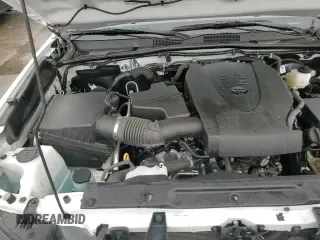2023 Toyota Tacoma SR with VIN 3TYRZ5CN0PT025266, listed as a Copart auction lot 44267325 with 32,059 mi miles and Salvage title. Bid and sale history available at DreamBid. Image 13.
