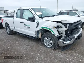 2021 Ford F-150 XL with VIN 1FTEX1EBXMKE25558, listed as a IAAI auction lot 41964121 with 31,488 mi miles and . Bid and sale history available at DreamBid. Image 1.