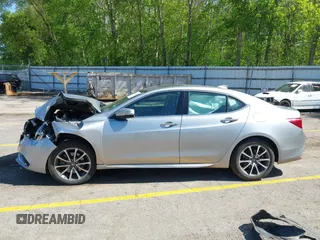 2018 Acura TLX Technology z VIN 19UUB3F53JA001771, wystawiony jako IAAI lot #42291875 z przebiegiem Nie podano mil oraz . Historia ofert i sprzedaży dostępna na DreamBid. Obrazek 14.