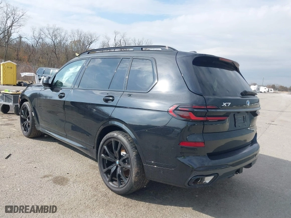 2025 BMW X7 xDrive40i with VIN 5UX23EM04S9X31373, listed as a IAAI auction lot 41429790 with 1,880 mi miles. Bid and sale history available at carsss.com. Image 3.