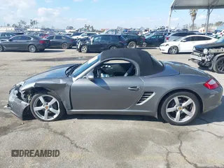 2007 Porsche Boxster with VIN WP0CA29857U711209, listed as a IAAI auction lot 41550294 with 86,012 mi miles. Bid and sale history available at carsss.com. Image 14.