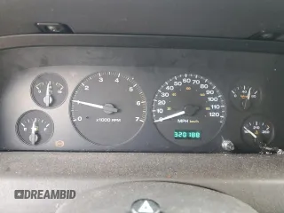 1999 Jeep Grand Cherokee Laredo с VIN 1J4G258S5XC795691, выставлен на аукционе Copart как лот 42556215 с пробегом 320 188 миль миль и Списание • Salvage title. История ставок и продаж доступна на DreamBid. Изображение 9.