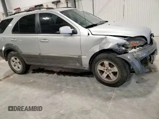 2005 Kia Sorento LX z VIN KNDJC733X55368884, wystawiony jako Copart lot #54858715 z przebiegiem 136 993 mil mil oraz Szkoda całkowita • Salvage title. Historia ofert i sprzedaży dostępna na DreamBid. Obrazek 15.