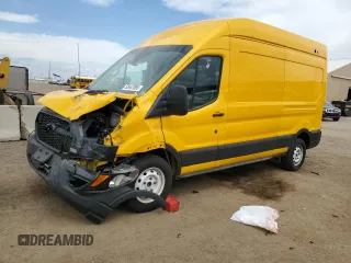 2021 Ford Transit Cargo z VIN 1FTBR1X87MKA60092, wystawiony jako Copart lot #53447065 z przebiegiem 34 771 mil mil oraz Szkody całkowita. Historia ofert i sprzedaży dostępna na DreamBid. Obrazek 1.