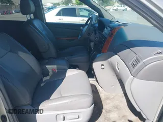 2007 Toyota Sienna XLE z VIN 5TDZK22C47S052078, wystawiony jako IAAI lot #42336003 z przebiegiem 237 023 mil mil oraz . Historia ofert i sprzedaży dostępna na DreamBid. Obrazek 5.