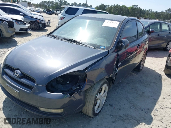 2007 Hyundai Accent SE z VIN KMHCN36C27U050012, wystawiony jako IAAI lot #42112316 z przebiegiem 172 070 mil mil oraz . Historia ofert i sprzedaży dostępna na DreamBid. Obrazek 17.