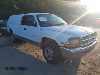 1997 Dodge Dakota with VIN 1B7GL23YXVS250828, listed as a IAAI auction lot 42728787 with 201,587 mi miles and . Bid and sale history available at DreamBid. Image 1.