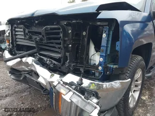 2018 Chevrolet Silverado 1500 LT with VIN 1GCVKREC0JZ196347, listed as a IAAI auction lot 41476944 with 65,679 mi miles. Bid and sale history available at carsss.com. Image 6.