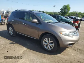 2014 Nissan Murano SV z VIN JN8AZ1MU1EW413485, wystawiony jako Copart lot #60904105 z przebiegiem 139 821 mil mil oraz Czysty tytuł • Clean title. Historia ofert i sprzedaży dostępna na DreamBid. Obrazek 4.