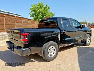 2022 Nissan Frontier SV z VIN 1N6ED1EJ4NN653486, wystawiony jako Copart lot #58508955 z przebiegiem 91 786 mil mil oraz Tytuł czysty. Historia ofert i sprzedaży dostępna na DreamBid. Obrazek 4.