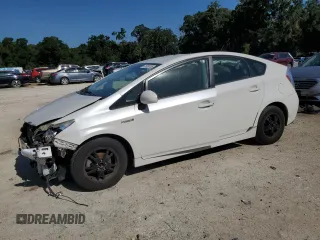 2014 Toyota Prius Four with VIN JTDKN3DU6E0381739, listed as a Copart auction lot 61033315 with 240,654 mi miles and Salvage title. Bid and sale history available at DreamBid. Image 1.