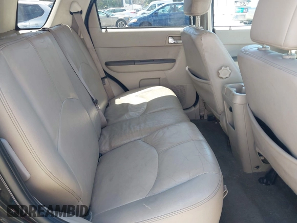 2008 Mercury Mariner с VIN 4M2CU39H28KJ43862, выставлен на аукционе IAAI как лот 42266353 с пробегом 228 419 миль миль и . История ставок и продаж доступна на DreamBid. Изображение 8.
