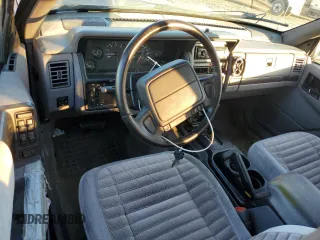 1993 Jeep Grand Cherokee Laredo with VIN 1J4GZ58S4PC580315, listed as a Copart auction lot 85105304 with 202,460 mi miles and Clean Title. Bid and sale history available at carsss.com. Image 8.