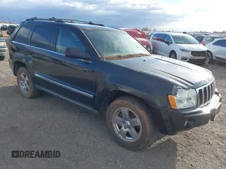 2005 Jeep Grand Cherokee Limited with VIN 1J4HR58235C527509, listed as a IAAI auction lot 41786018 with 240,779 mi miles. Bid and sale history available at carsss.com. Image 1.