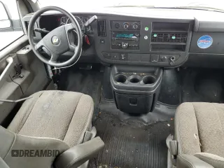 2017 Chevrolet Express Cargo with VIN 1GCWGAFF9H1138892, listed as a Copart auction lot 63098255 with 230,255 mi miles and Clean title. Bid and sale history available at DreamBid. Image 8.
