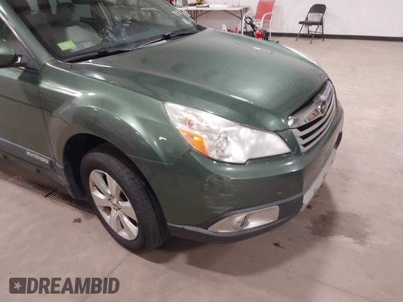 2012 Subaru Outback 3.6R Limited with VIN 4S4BRDKC0C2221163, listed as a IAAI auction lot 42132025 with 171,126 mi miles. Bid and sale history available at carsss.com. Image 6.